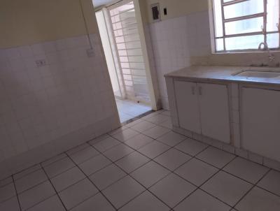 Casa para Loca��o, em Presidente Prudente, bairro Centro, 2 dormit�rios, 1 banheiro