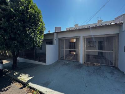 Casa para Locação, em Presidente Prudente, bairro Vila Claudia Glória, 3 dormitórios, 2 banheiros, 1 suíte, 2 vagas