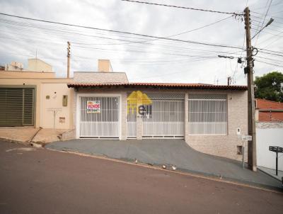 Casa para Venda, em Presidente Prudente, bairro Jardim Santa Eliza, 3 dormit�rios, 3 banheiros, 1 su�te, 4 vagas